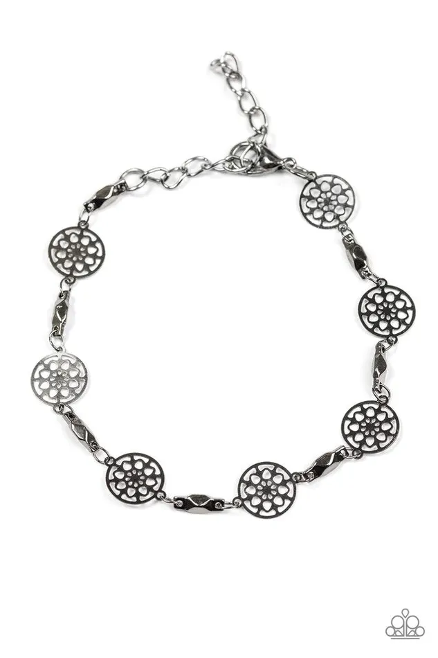 Paparazzi Bracelet Only Time WHEEL Tell Black Paparazzi Jewelry Bracelets