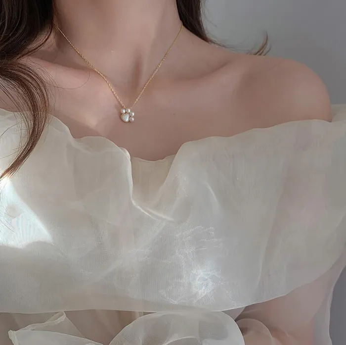 Necklaces Beautiful Paw Pearl Necklace CatCurio Pet Store