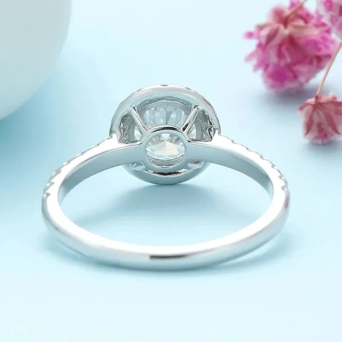 Silver or Gold Plated Silver Halo Moissanite Engagement Ring Affordable 1ct Luxus Moissanite Rings