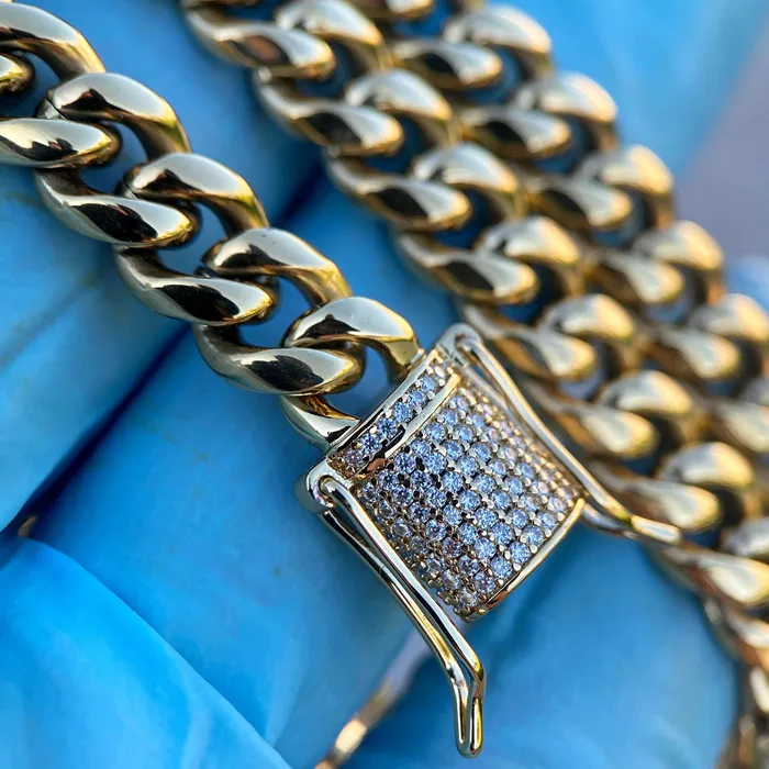 Bracelets Harlem Bling 14K Gold Plated Stainless Steel Miami Cuban Chain Moissanite Clasp 8MM Bracelets Harlem Bling 14K Gold Plated Stainless Steel Miami Cuban Chain Moissanite Clasp 8MM