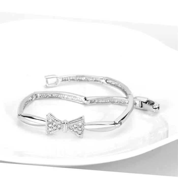 LO4742 Rhodium Brass Bracelet with Top Grade Crystal in Clear Alamode Bracelets