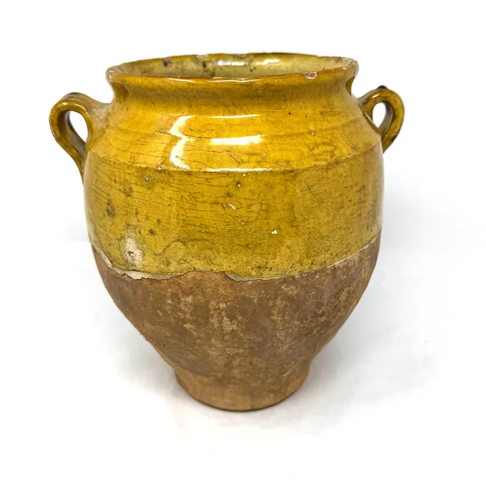 Decorative Objects Confit Glaze Two Handled Two Tone Urn Rings