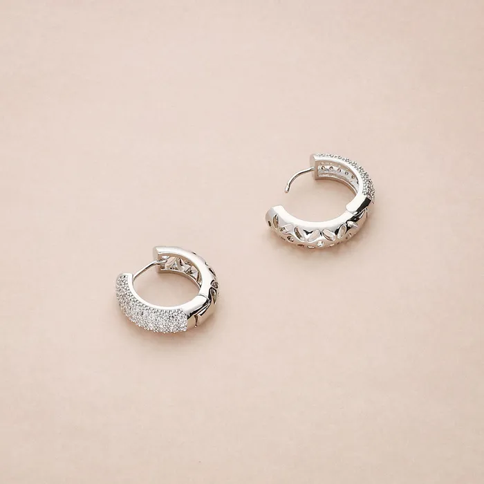 Earrings BERRICLE Dome CZ Medium Hoop Earrings 078