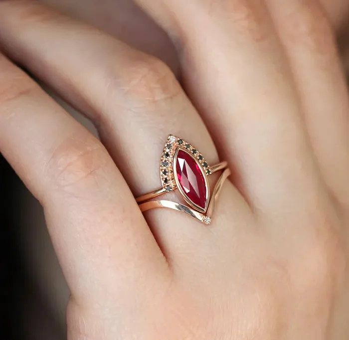 Regina Natural Ruby Ring Set Ruby Engagement Ring With Capucinne Rings